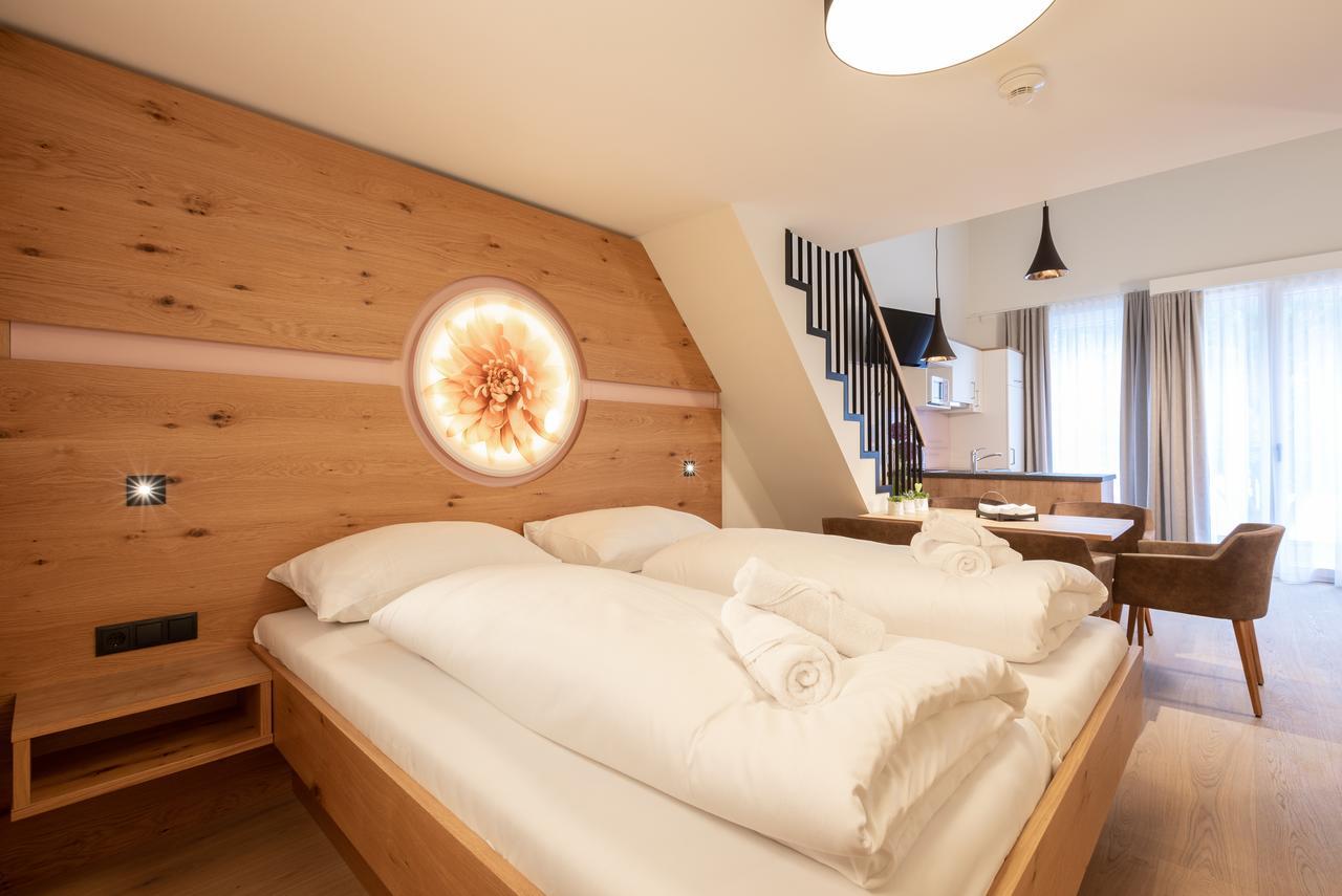 "Die Bergerin" | Appartements Schladming Bagian luar foto