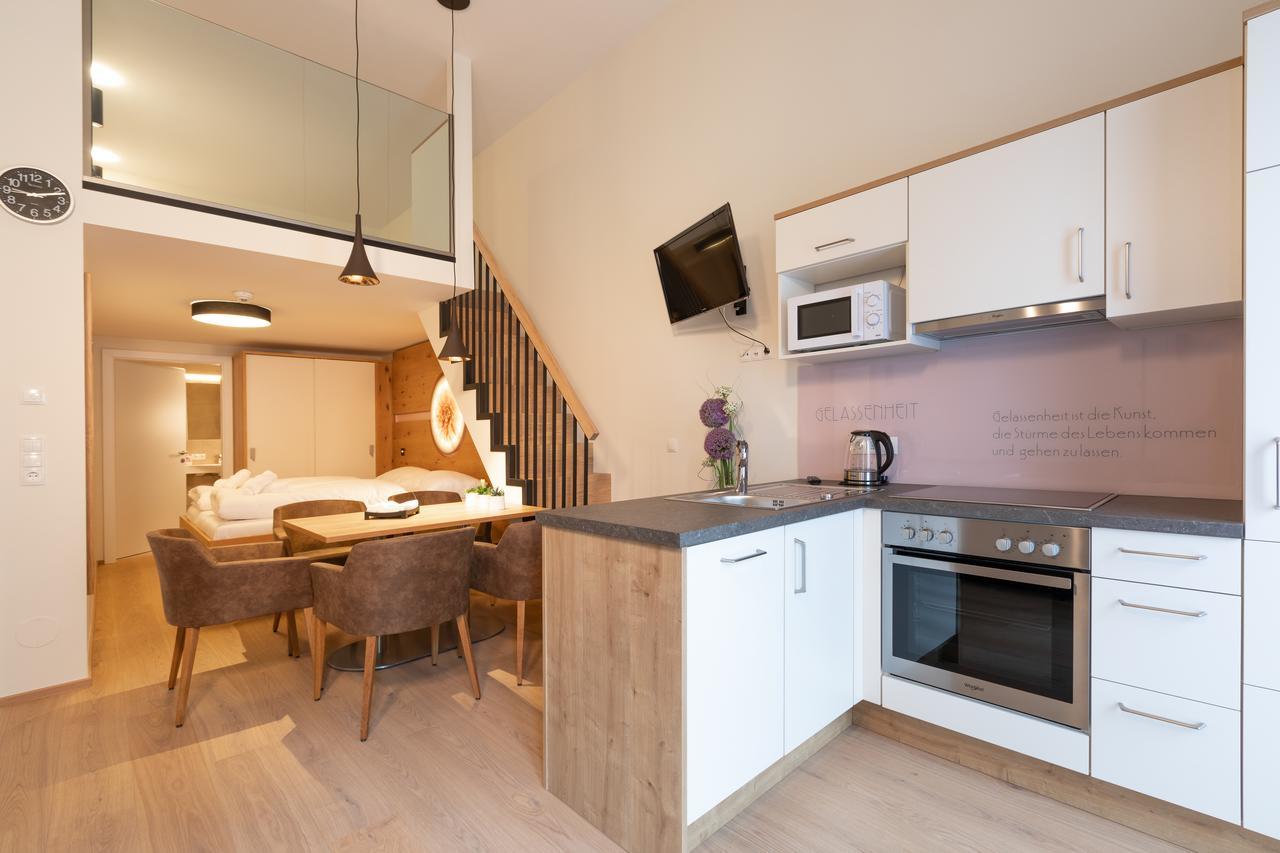 "Die Bergerin" | Appartements Schladming Bagian luar foto
